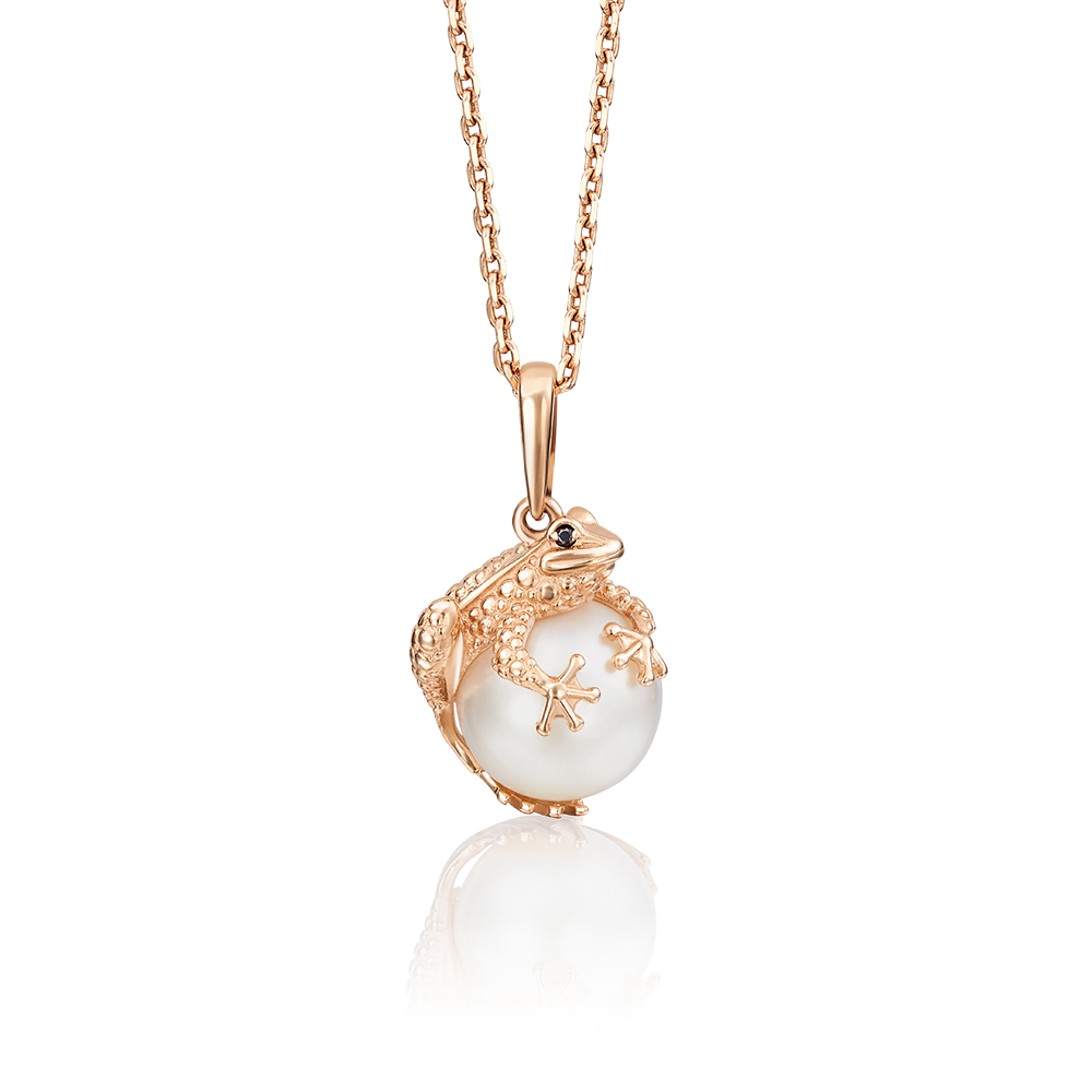 Подвеска «Лягушка» из красного золота с жемчугом культивированным и фианитами