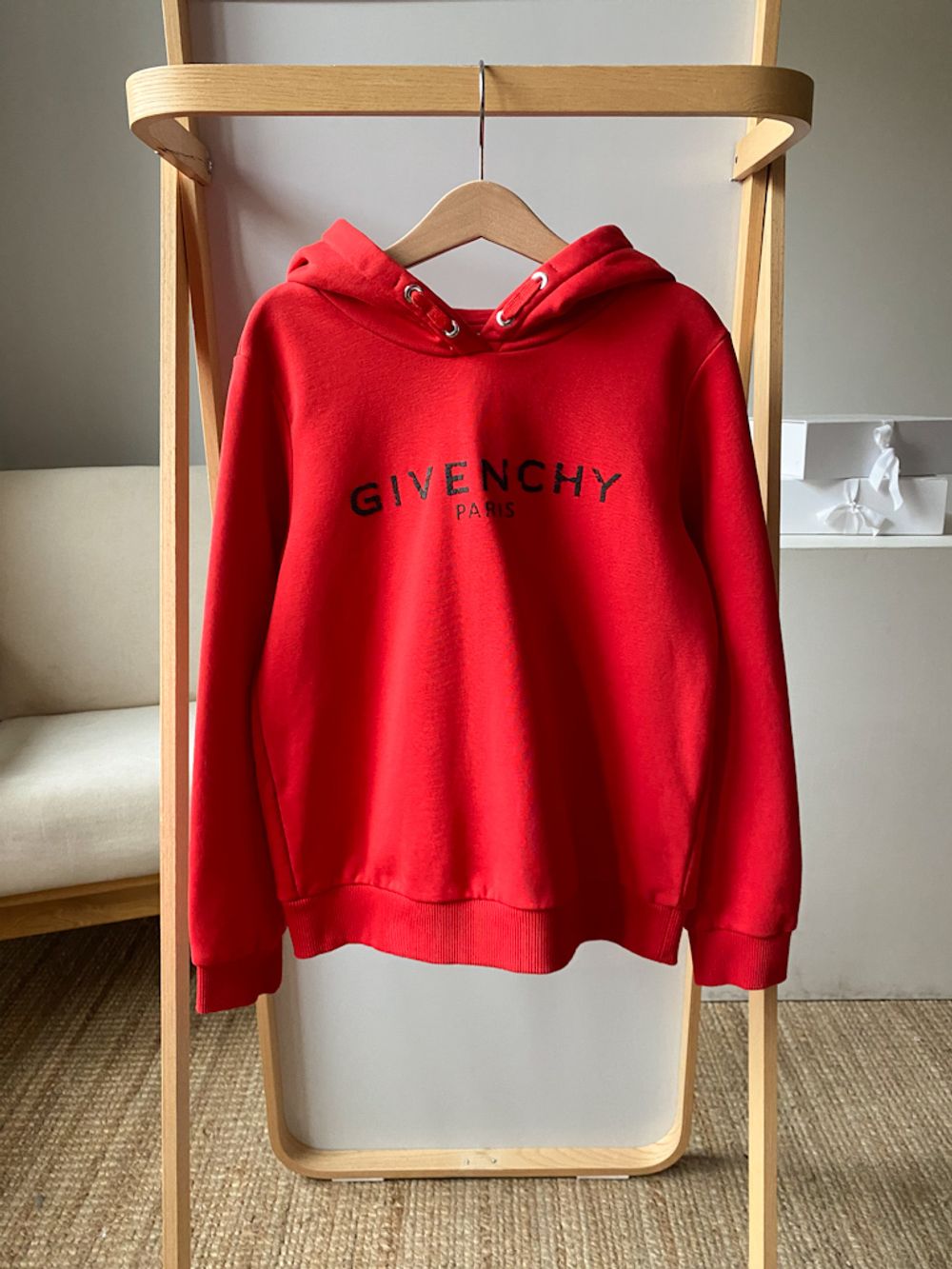 Новый хлопковый костюм Givenchy, 140