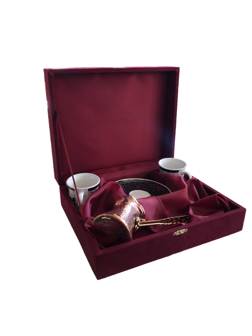 Фарфоровый коф наб с туркой позол на 2 персоны