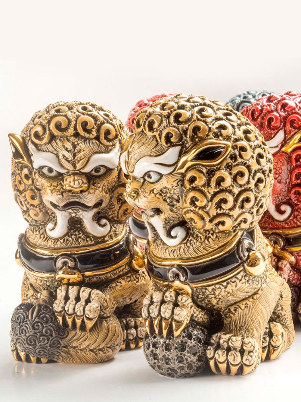 De Rosa Rinconada Статуэтка коллекционная Львица Китайская