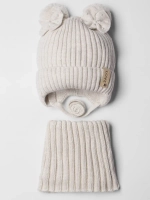 Шапка для девочки на осень