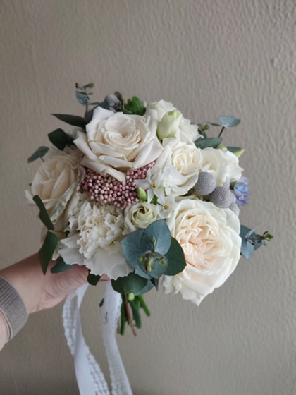 Букет невесты с розами