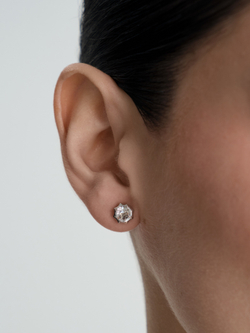 Серьги пусеты Fleur White Topaz