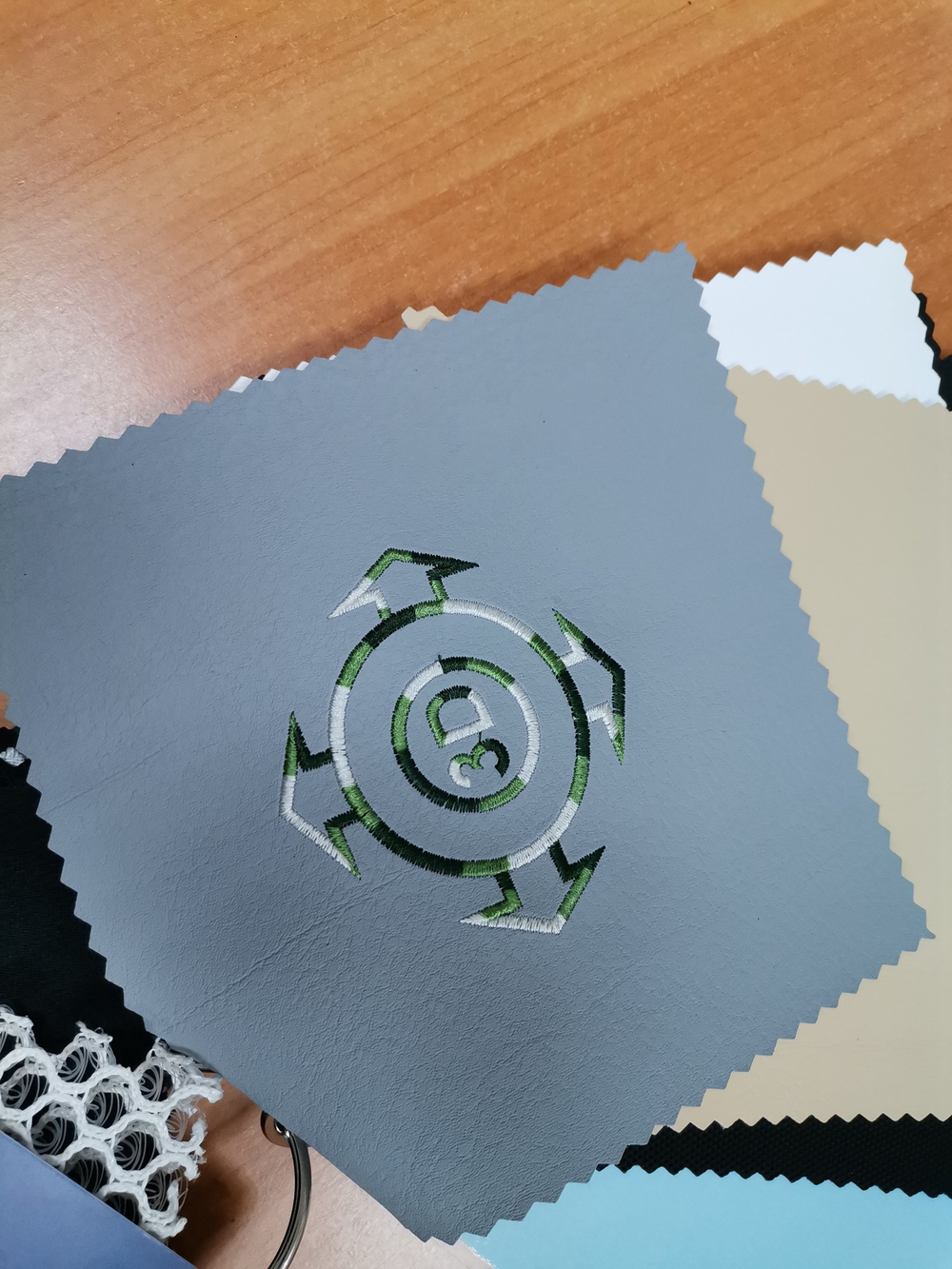 Искусственная кожа auto Bielastisch (Биэластик) 238-2179