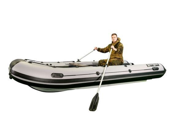 Надувная лодка RIB RiverBoats RB-430 со встроенным рундуком