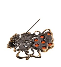 AM-2560 Брошь «Виноградная Лоза» (латунь, янтарь)