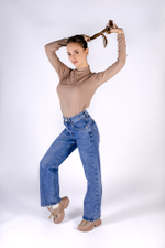 Бежевая водолазка женская недорого