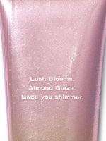 Лосьон для тела Victoria's Secret Velvet Petals Body Lotion For Women 236 мл