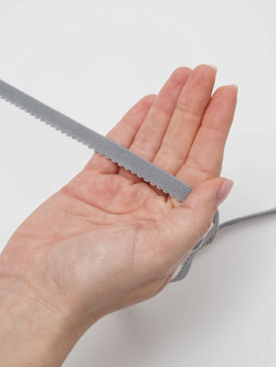 Резинка отделочная темно-серая ажурная 10 мм с учетом фестона