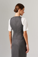 1910 Жилет женский (темно-серый полоска)