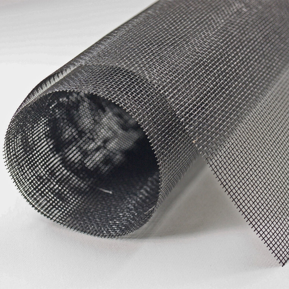 Сетка москитная в рулоне 1,0*30м с картонной втулкой черная Nadzor