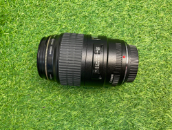 Canon EF 100mm 2.8 Macro USM