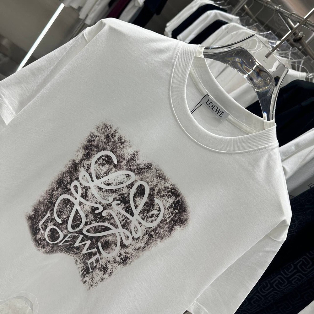 Футболка Loewe