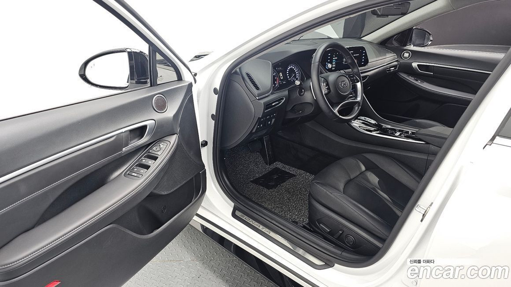 Hyundai Sonata (DN8) 2.0 (01.2022)