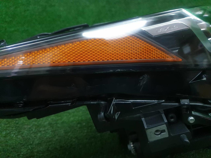 Фара правая Lexus RX 4 (2019-2022) LED