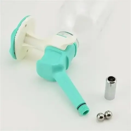 HERCHY Автопоилка универсальная под ПЭТ бутылку, зеленая.