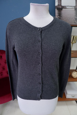 Кардиган H&M на пуговицах 44 размер