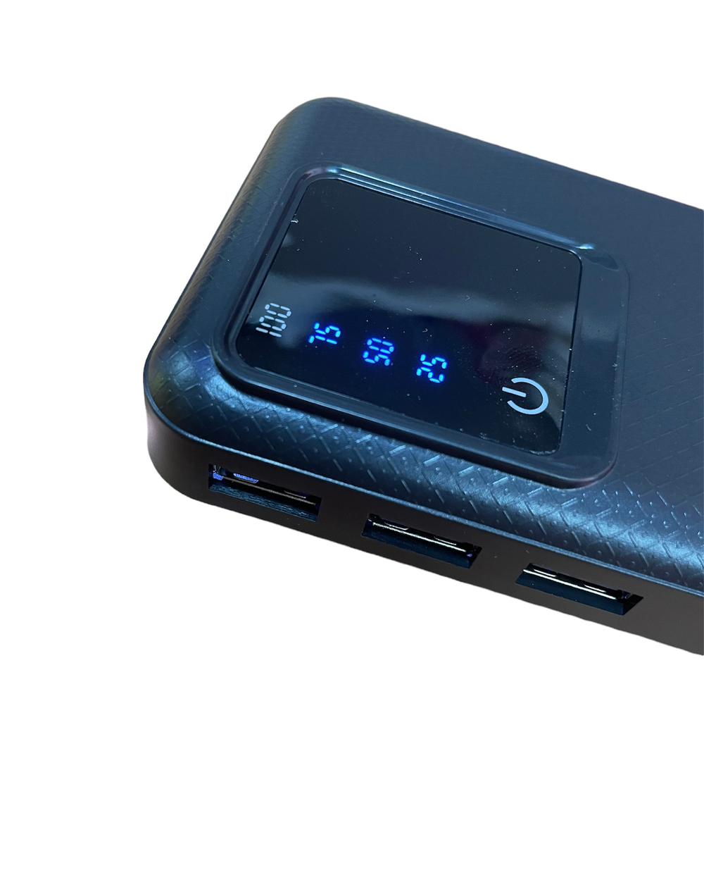Внешний аккумулятор (Power bank) 3 USB Demaco A-44 20000 mAh (черный)