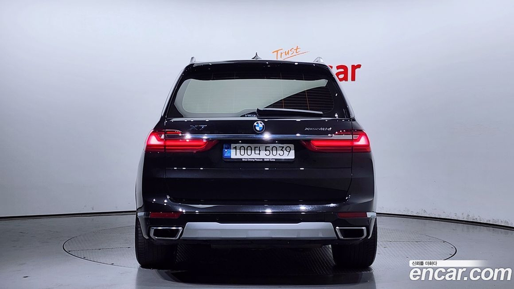 BMW X7 (G07) xDrive 40d Design Pure Excellence 7-и местный (11.2021)