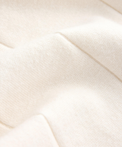 Oysho Вязаный свитер с V-образным вырезом и контрастом, светлый экрю