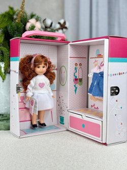 Кукла BERJUAN виниловая 22см Irene в наборе (1018)