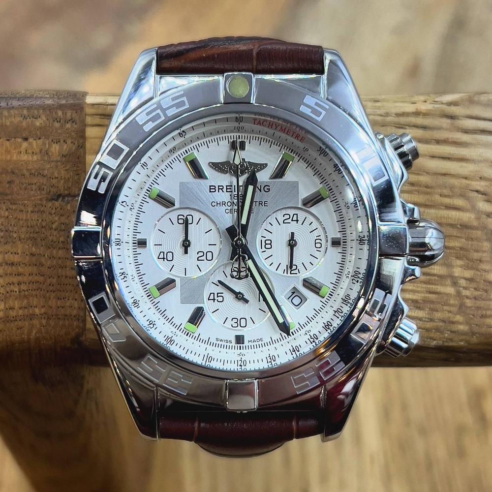 Часы Breitling