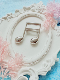 Брошь "Нота. Музыка"