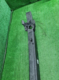 Абсорбер переднего бампера Renault Arkana (19-23)