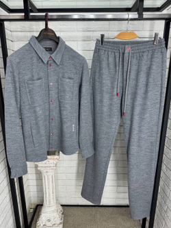 Кашемировый костюм Kiton