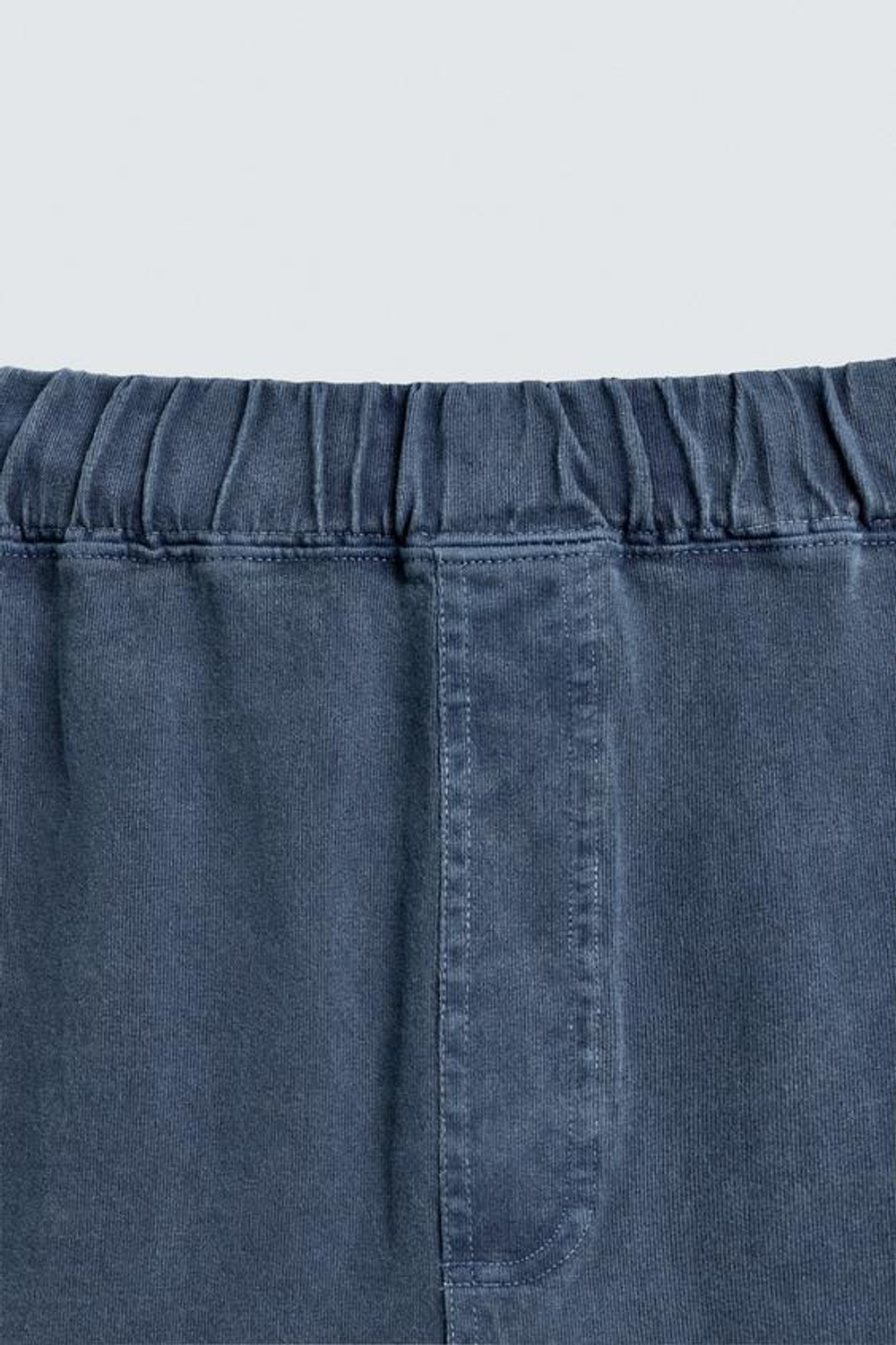 ZARA ШОРТЫ-ДЖОГГЕРЫ С ЭФФЕКТОМ ПОТЕРТОСТИ, СИНИЙ