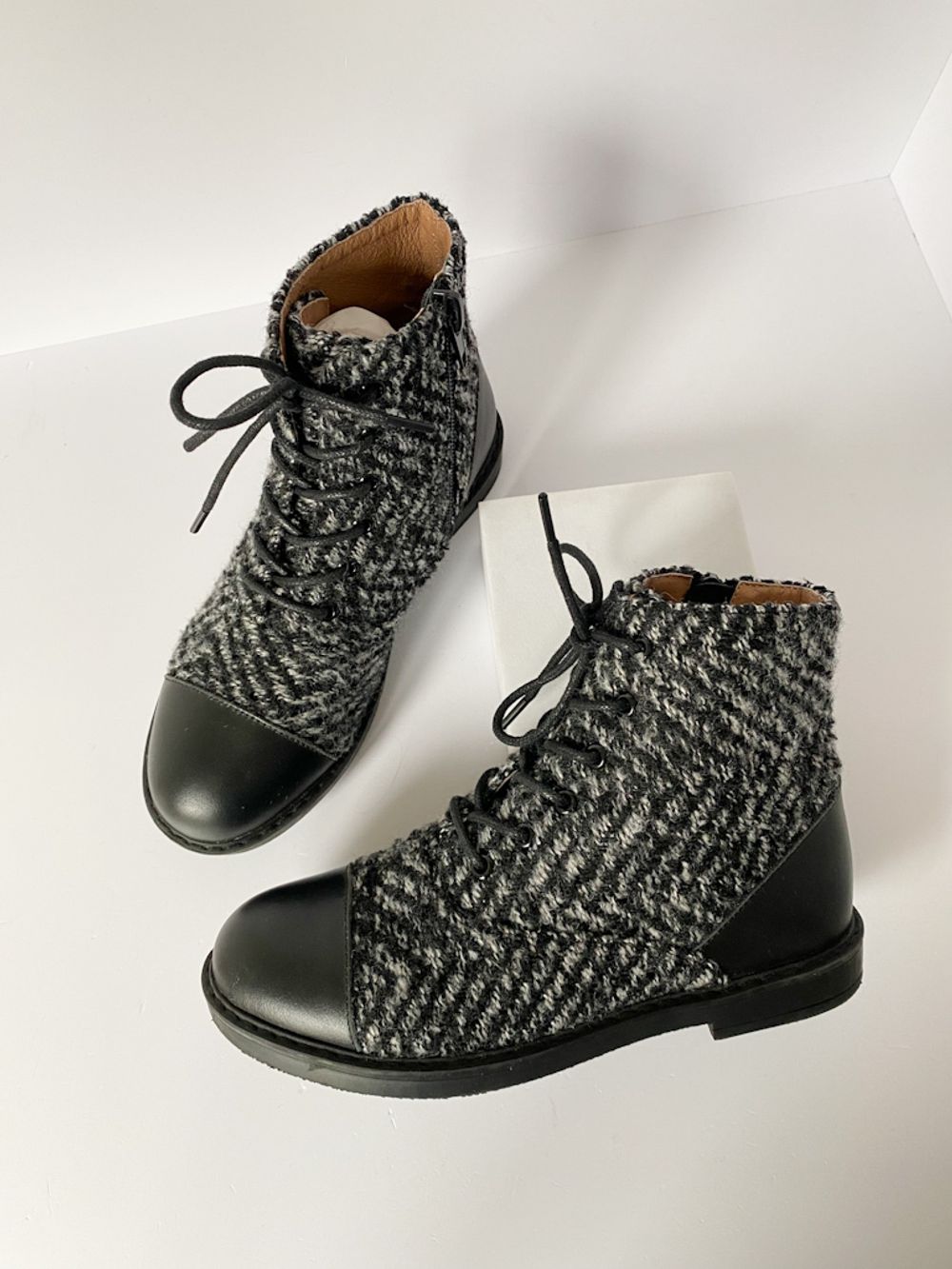 Текстильные ботинки Age of Innocence, 31