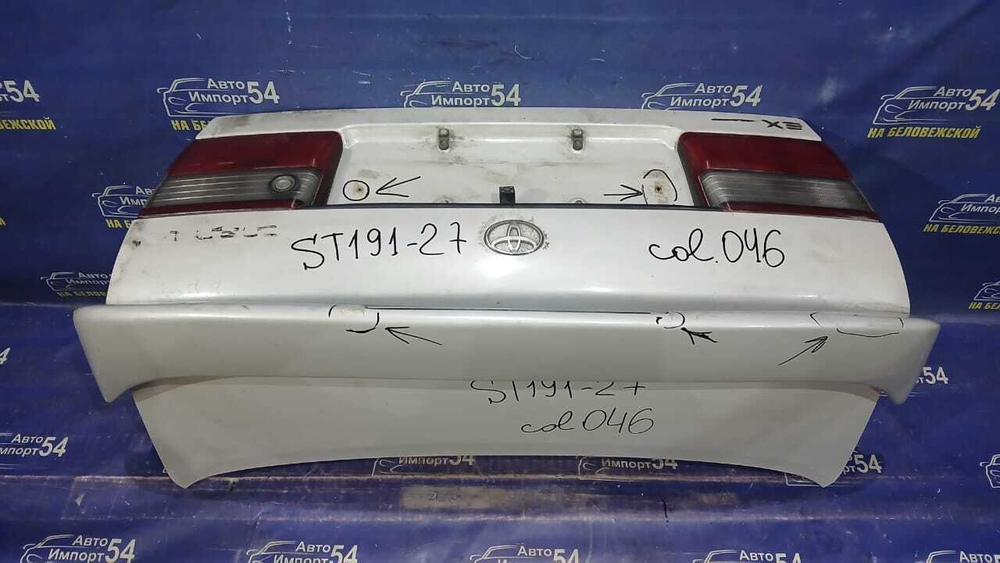 Крышка багажника TOYOTA CORONA 1995