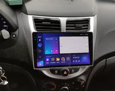 Магнитола для Hyundai Solaris 2010-2016 - Carmedia OL-9707 QLed+2K, Android 12, TS10, CarPlay, 4G SIM-слот