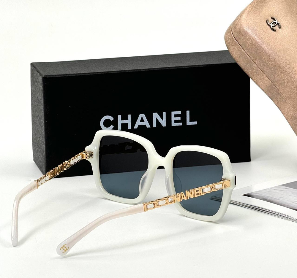 Солнцезащитные очки CHANEL