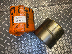 Втулка 105-6371