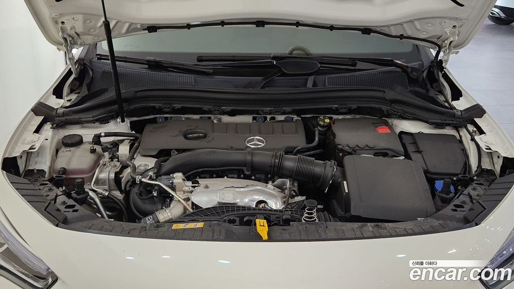 Mercedes-Benz GLA-Class H247 GLA250 4MATIC (01.2023)