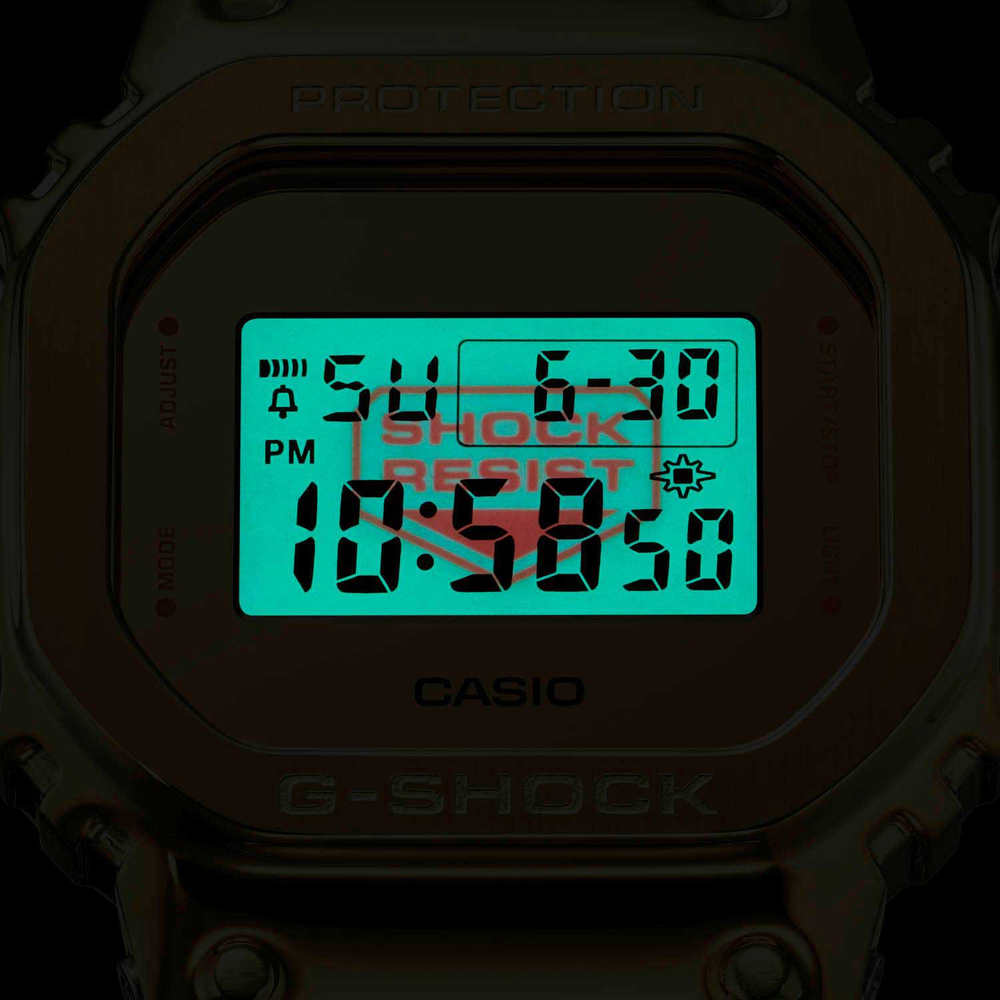 Часы Casio GM-5600SG-9ER