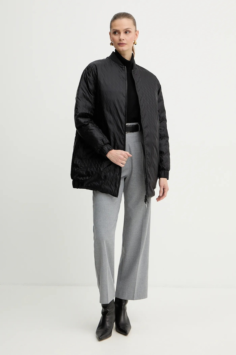 Куртка утепленная женская ARMANI EXCHANGE