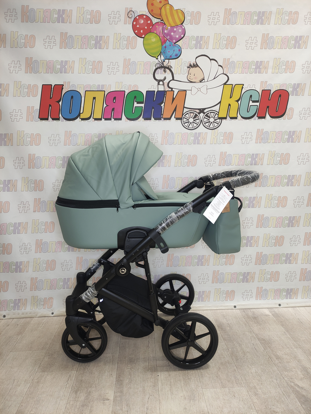 Коляска модульная Adamex Mobi New Tip M-SA20