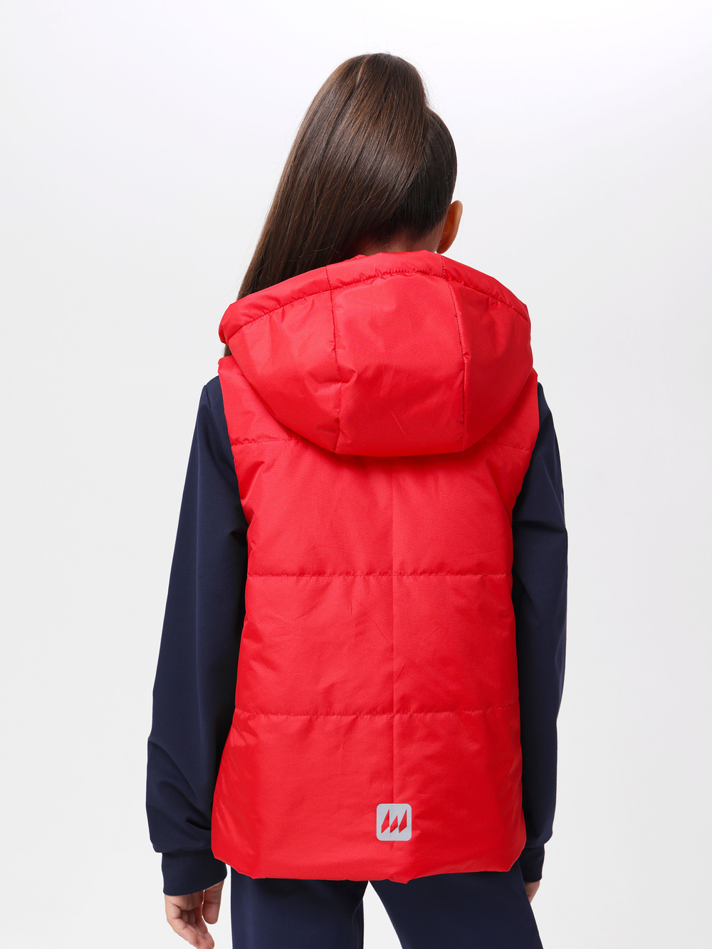 Жилет с съемным капюшоном