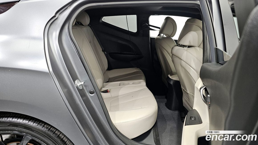 Hyundai Veloster (JS) 1.6 Turbo Sports (09.2019)