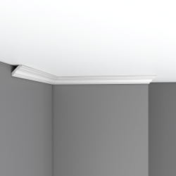 Плинтус потолочный гладкий Decomaster 96681 31х31х2400мм