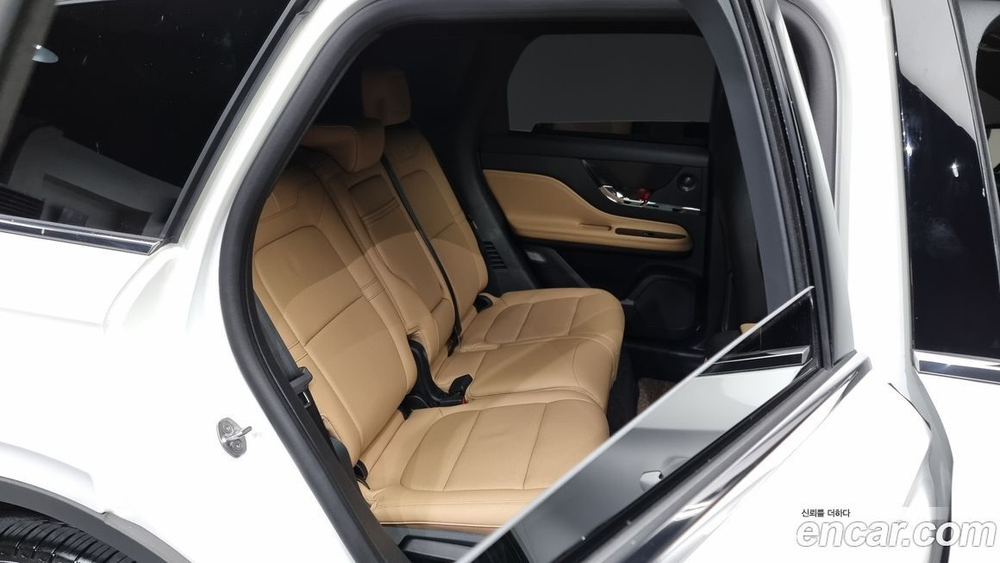 Lincoln Corsair 2.0 Reserve AWD (08.2022)