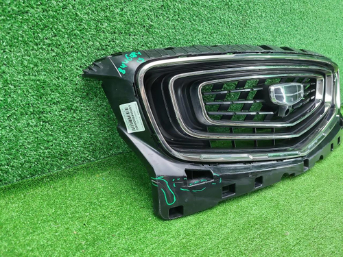 Решетка радиатора Geely Atlas Pro (2021-н.в.)