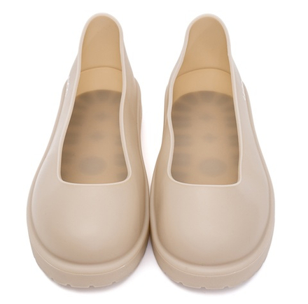 UGG Boot Guard Sand