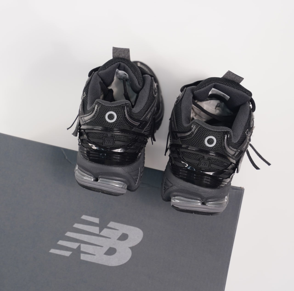 Кроссовки  New Balance 1906А  #A426 (черн.)