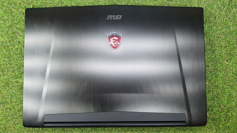 Игровой MSI i7-6/16 Gb/GTX 1070 8 ГБ/120Hz/ GT72VR 6RE 404RU [9s7-178511-404]