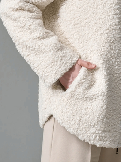 Куртка чебурашка из люкс эко - меха, белая, SilverFox