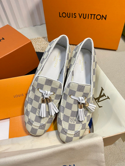 Louis Vuitton Mocassin