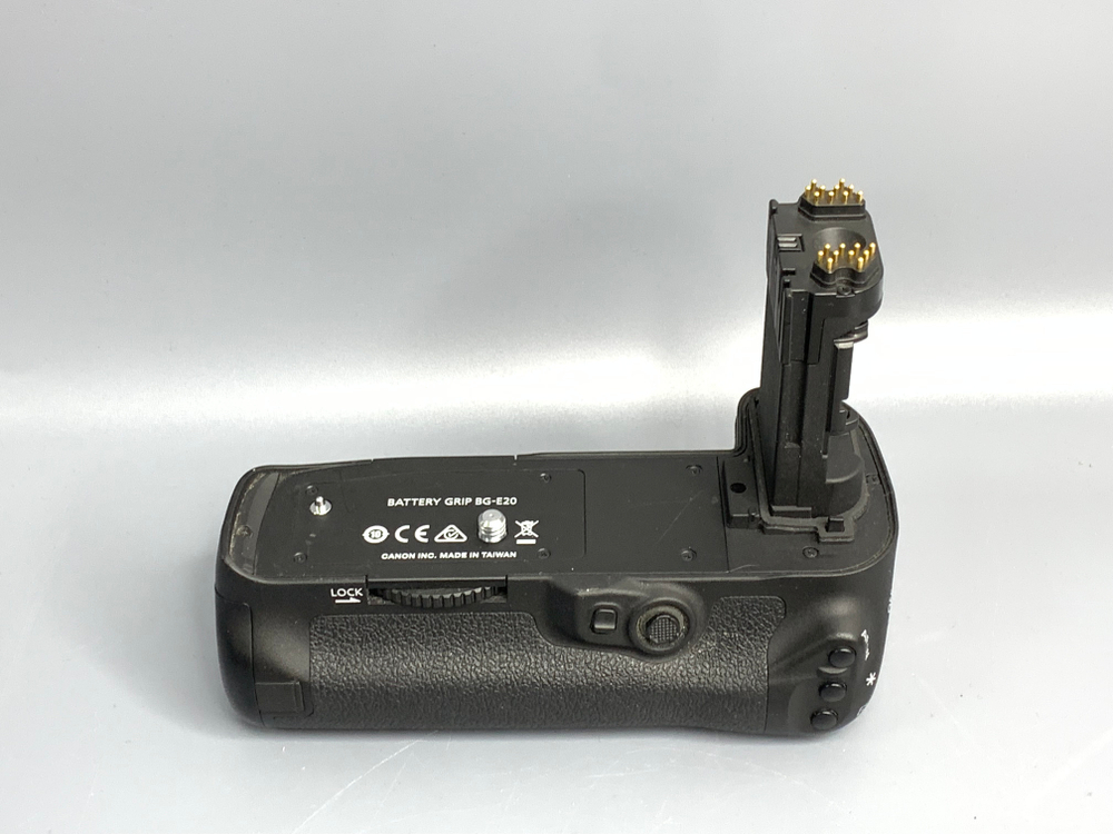 Canon BG-E20 для 5D Mark IV